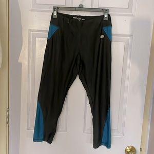 Women’s capri leggings